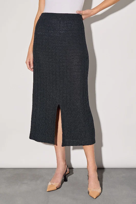 Plus Size Textured Knit Maxi Skirt